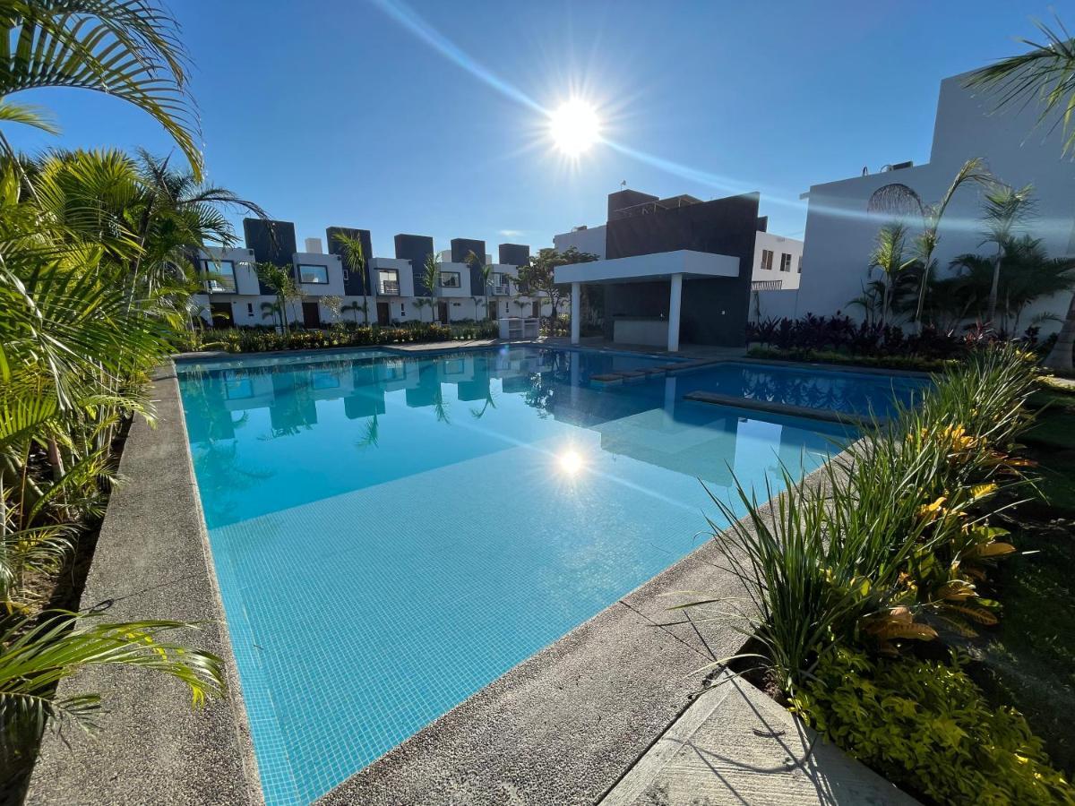 Casa Vacacional Familiar Villa Naranjo ภายนอก รูปภาพ